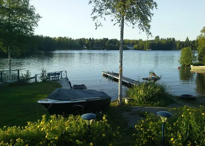 度假居 Paratiisi Villat *